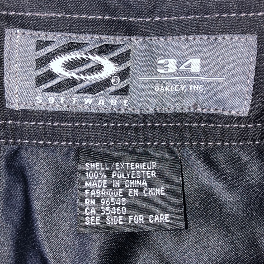 Men’s Oakley Black Board Shorts 34 - Picture 9 of 16